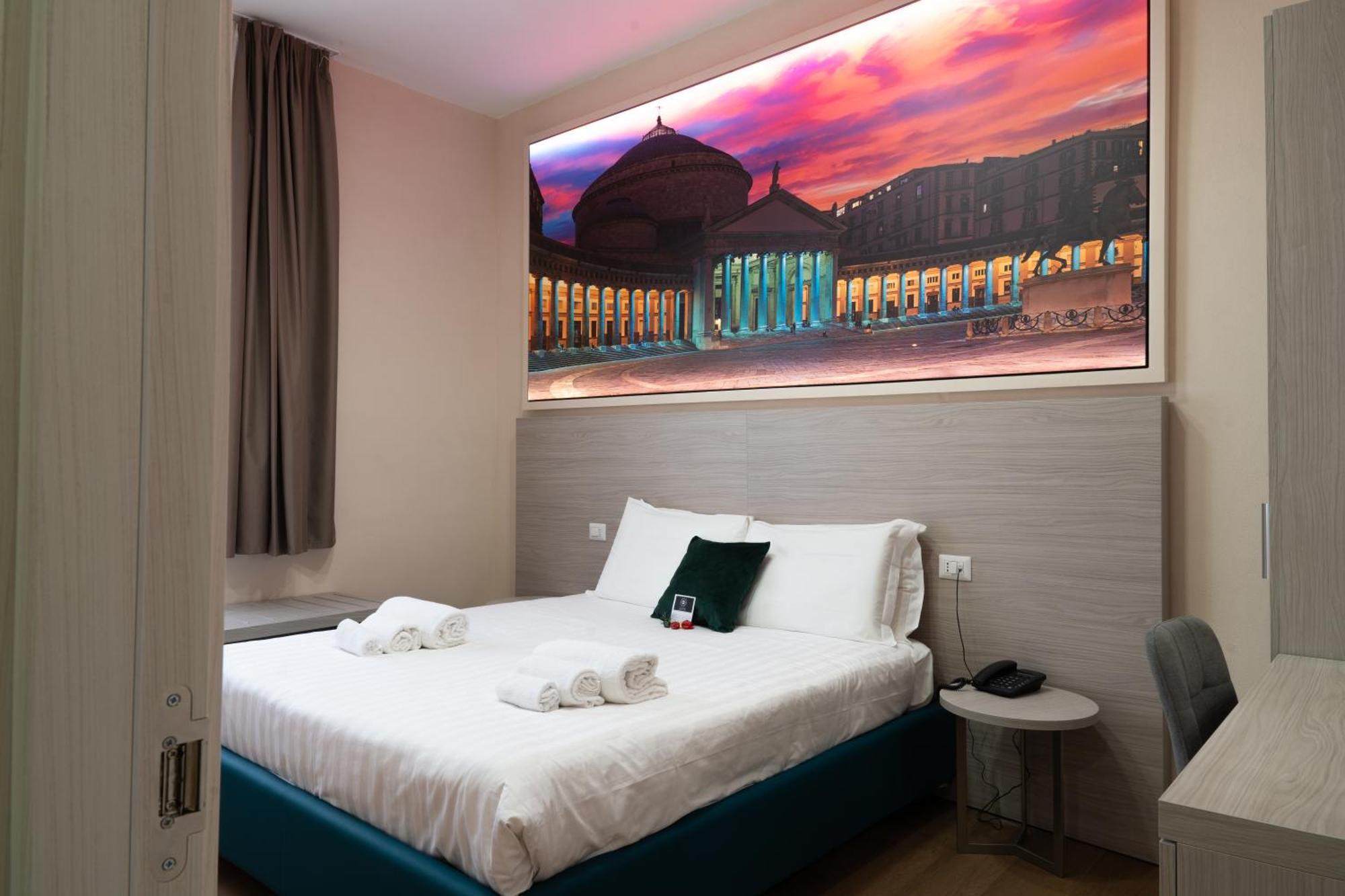 The Sun Hotel Boutique Napoli Zewnętrze zdjęcie