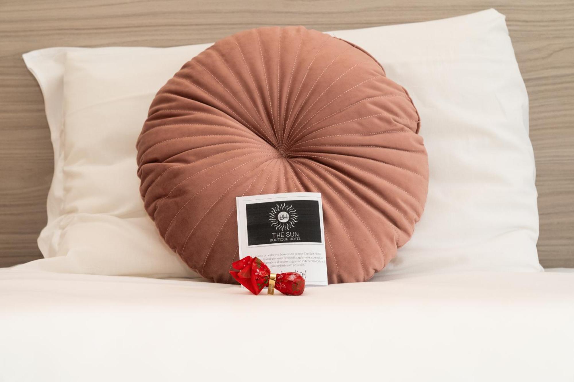 The Sun Hotel Boutique Napoli Zewnętrze zdjęcie