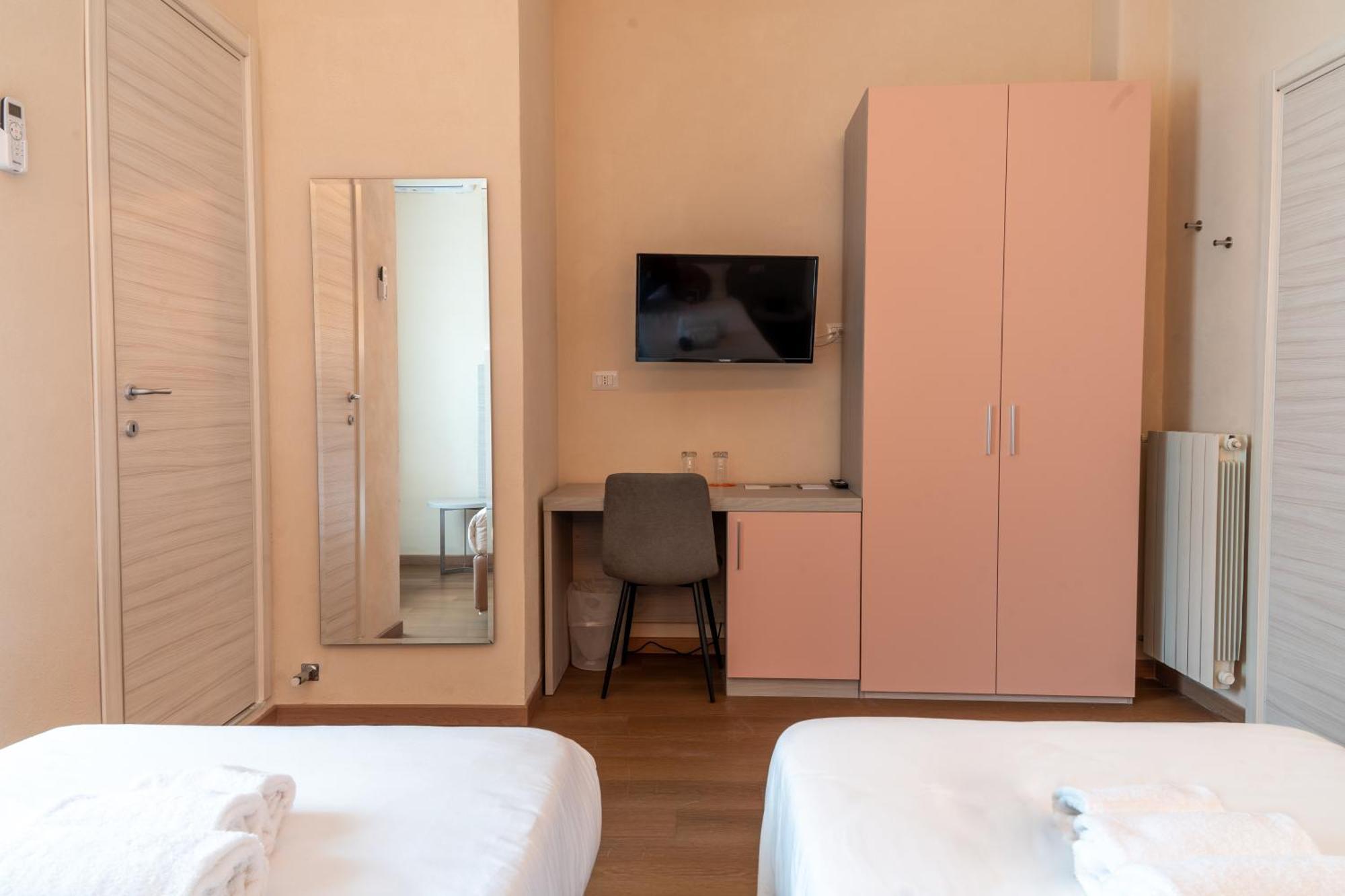 The Sun Hotel Boutique Napoli Zewnętrze zdjęcie